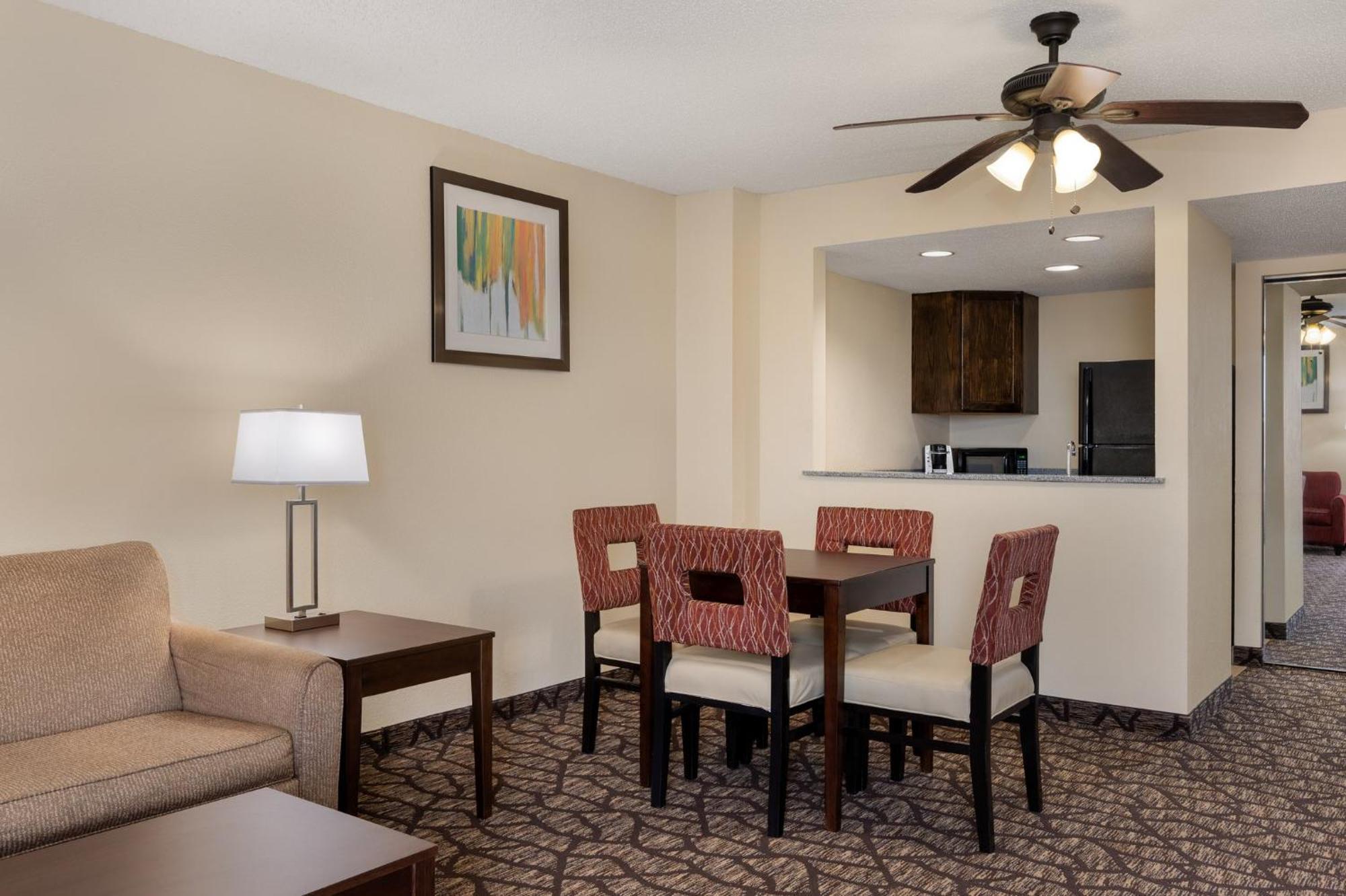Holiday Inn Express Tallahassee By Ihg Eksteriør billede